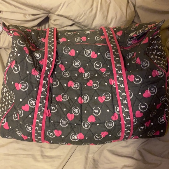 VS Pink Duffle Bag - Picture 6 of 8
